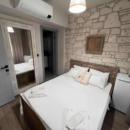 B&B Palacaki