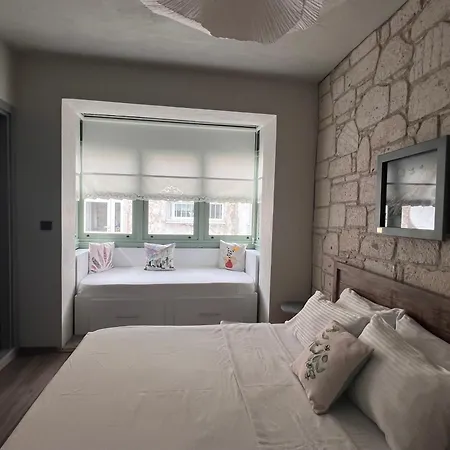 Bed and Breakfast Palacaki 3*